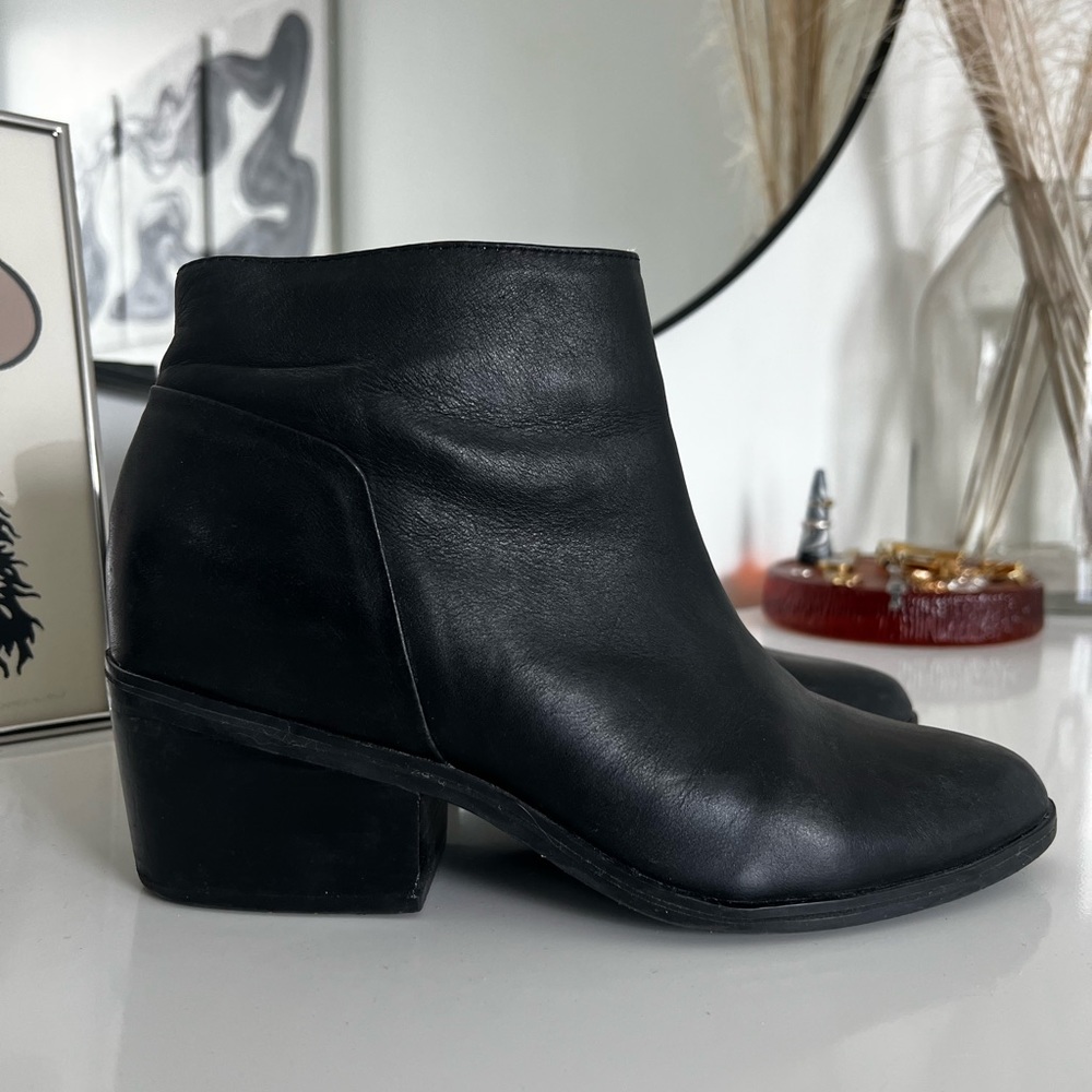 Solsana hidden wedge bootie